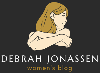 Debrah Jonassen logo fondo oscuro